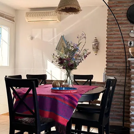 Jina Tatil Evi *